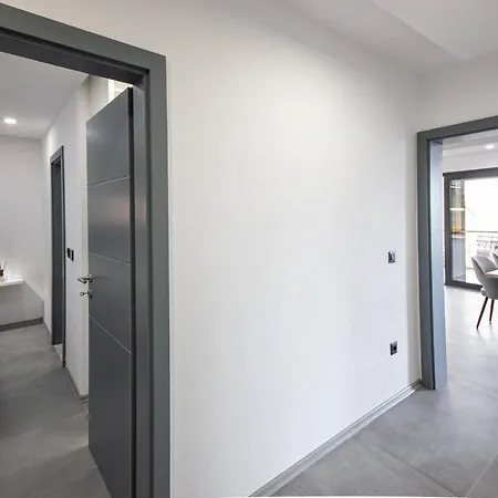 Luxury Sol Apartment