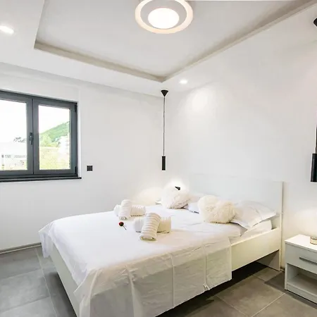 Luxury Sol Appartement Makarska