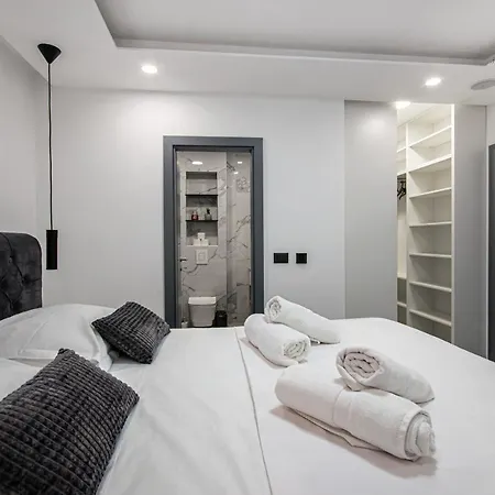 Luxury Sol Makarska